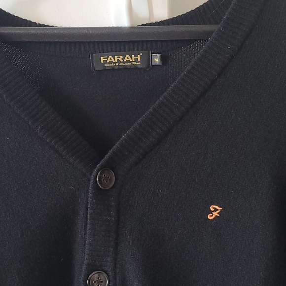 Black FARAH cardigan, 100% Lambs wool 🐑  Black - Picture 2 of 5